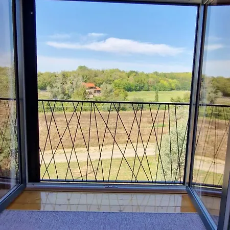 בית נופש Neo Jezero Bruje